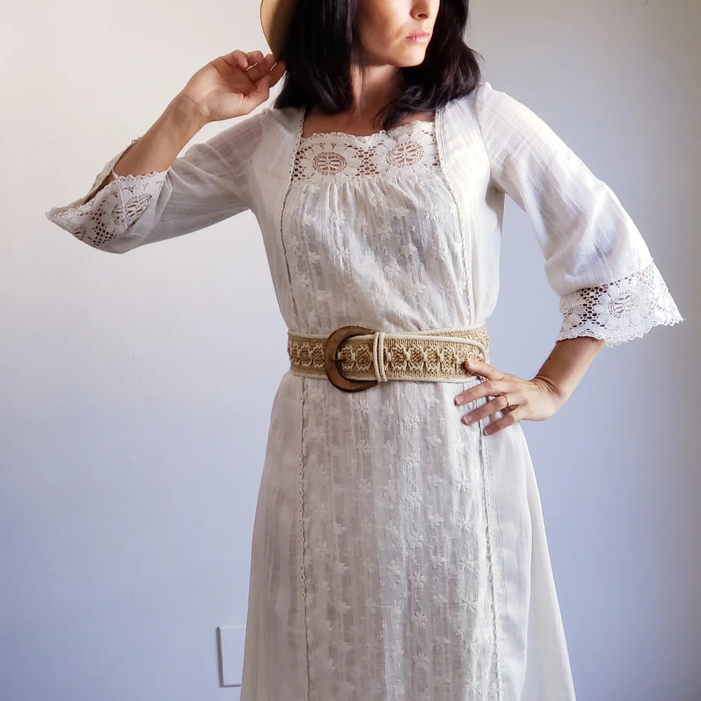 1960s 1970s Vintage White Lace Maxi Dress - Picture 9 of 14